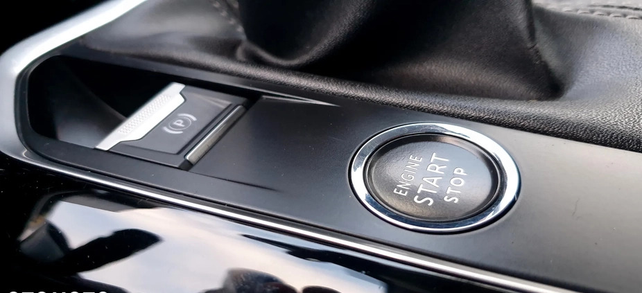 Peugeot 5008 cena 76200 przebieg: 97520, rok produkcji 2019 z Stronie Śląskie małe 379